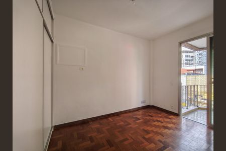 Apartamento à venda com 116m², 3 quartos e 1 vaga Apartamento à venda com 116m², 3 quartos e 1 vagaSuíte