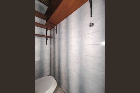 Apartamento à venda com 116m², 3 quartos e 1 vaga Apartamento à venda com 116m², 3 quartos e 1 vagaBanheiro de Serviço