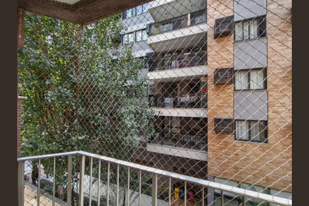 Apartamento à venda com 116m², 3 quartos e 1 vaga Apartamento à venda com 116m², 3 quartos e 1 vagaVaranda da Sala