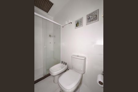 Apartamento à venda com 116m², 3 quartos e 1 vaga Apartamento à venda com 116m², 3 quartos e 1 vagaBanheiro Social