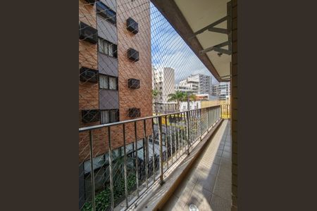 Apartamento à venda com 116m², 3 quartos e 1 vaga Apartamento à venda com 116m², 3 quartos e 1 vagaVaranda da Sala