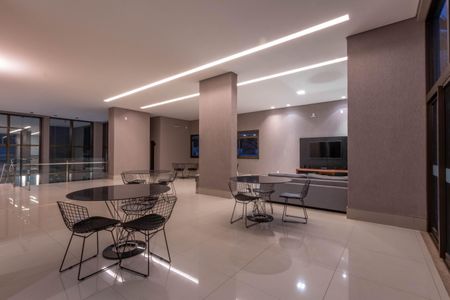 Apartamento à venda com 179m², 4 quartos e 5 vagasÁrea comum - Salão de festas