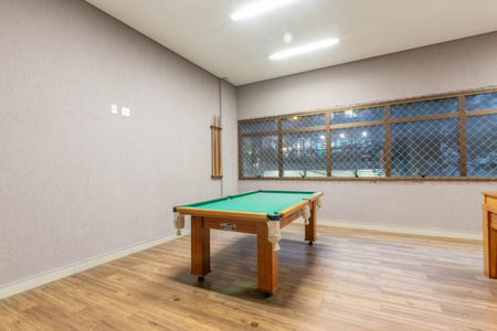 Apartamento à venda com 179m², 4 quartos e 5 vagasÁrea comum - Salão de jogos