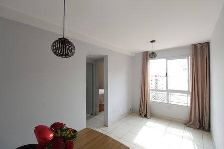 Sala de apartamento à venda com 2 quartos, 55m² em Venda Nova, Belo Horizonte