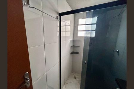 Apartamento à venda com 47m², 2 quartos e 1 vaga Apartamento à venda com 47m², 2 quartos e 1 vagaBanheiro