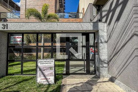 Apartamento para alugar com 78m², 3 quartos e 2 vagas Apartamento para alugar com 78m², 3 quartos e 2 vagasFachada