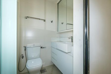 Apartamento para alugar com 78m², 3 quartos e 2 vagas Apartamento para alugar com 78m², 3 quartos e 2 vagasBanheiro 2