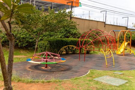Apartamento à venda com 69m², 3 quartos e 2 vagas Apartamento à venda com 69m², 3 quartos e 2 vagasÁrea comum - Playground