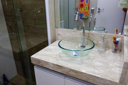 Apartamento à venda com 69m², 3 quartos e 2 vagas Apartamento à venda com 69m², 3 quartos e 2 vagasBanheiro