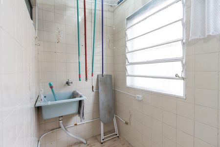 Apartamento à venda com 70m², 2 quartos e 1 vagaÁrea de Serviço