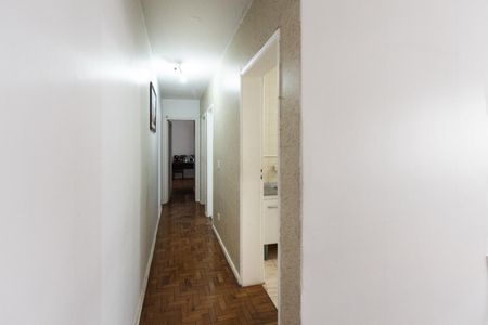 Apartamento à venda com 70m², 2 quartos e 1 vagaCorredor
