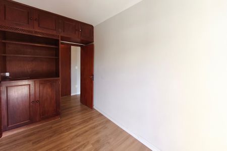 Apartamento à venda com 103m², 3 quartos e 2 vagas Apartamento à venda com 103m², 3 quartos e 2 vagasQuarto 3