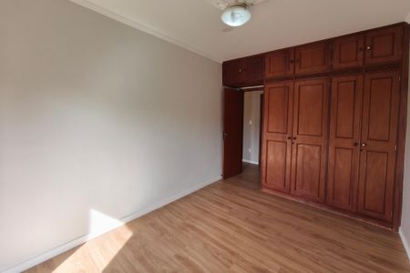 Apartamento à venda com 103m², 3 quartos e 2 vagas Apartamento à venda com 103m², 3 quartos e 2 vagasQuarto 2
