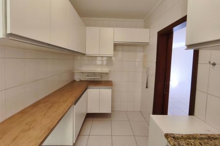 Apartamento à venda com 103m², 3 quartos e 2 vagas Apartamento à venda com 103m², 3 quartos e 2 vagasCozinha