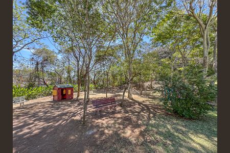 Apartamento à venda com 107m², 2 quartos e sem vagaÁrea comum