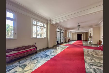 Apartamento à venda com 107m², 2 quartos e sem vagaÁrea comum