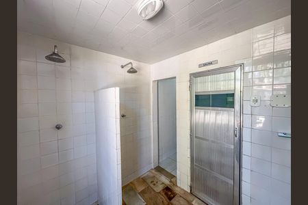 Apartamento à venda com 107m², 2 quartos e sem vagaÁrea comum