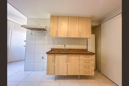 Apartamento à venda com 107m², 2 quartos e sem vagaCozinha