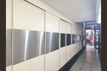 Apartamento à venda com 46m², 1 quarto e sem vagaÁrea comum