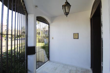 Casa à venda com 300m², 4 quartos e 2 vagasHall social