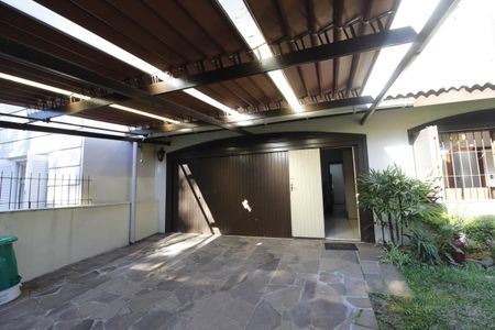 Casa à venda com 300m², 4 quartos e 2 vagasGaragem