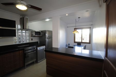 Casa à venda com 300m², 4 quartos e 2 vagasCozinha