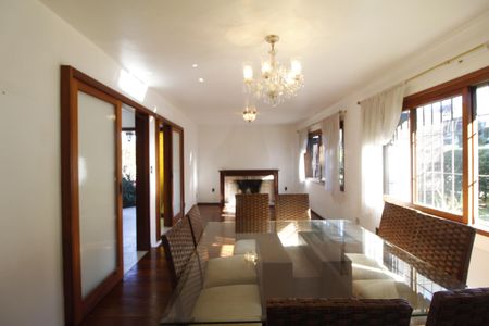 Casa à venda com 300m², 4 quartos e 2 vagasSala 2