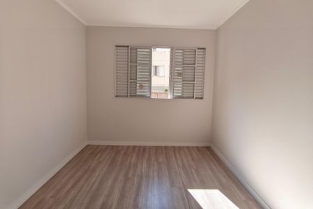 Apartamento à venda com 74m², 3 quartos e 1 vaga Apartamento à venda com 74m², 3 quartos e 1 vagaQuarto 2