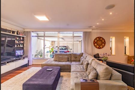 Sala de casa à venda com 3 quartos, 350m² em Planalto Paulista, São Paulo