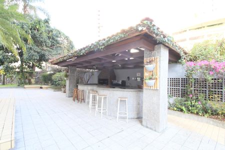 Apartamento à venda com 62m², 2 quartos e sem vagaÁrea comum