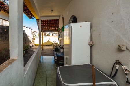 Casa à venda com 180m², 2 quartos e 2 vagasÁrea de Serviço