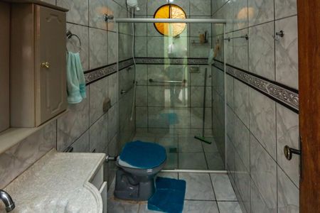 Casa à venda com 180m², 2 quartos e 2 vagasBanheiro Social