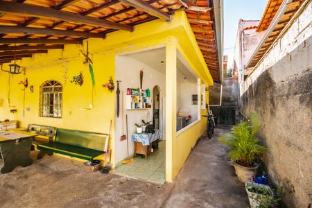 Casa à venda com 180m², 2 quartos e 2 vagasÁrea comum