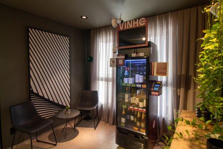 Studio à venda com 24m², 1 quarto e sem vaga Studio à venda com 24m², 1 quarto e sem vagaÁrea comum - Minimercado