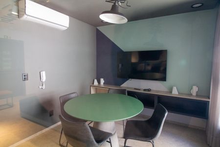 Studio à venda com 24m², 1 quarto e sem vaga Studio à venda com 24m², 1 quarto e sem vagaÁrea comum - Sala de Reunião