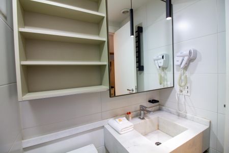 Studio à venda com 24m², 1 quarto e sem vaga Studio à venda com 24m², 1 quarto e sem vagaBanheiro