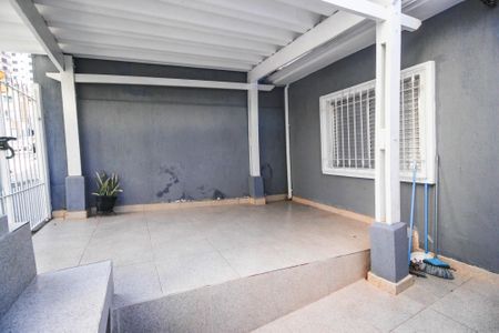 Casa à venda com 100m², 2 quartos e 1 vaga Casa à venda com 100m², 2 quartos e 1 vagaGaragem