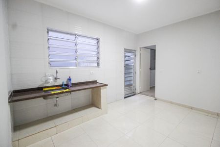 Casa à venda com 100m², 2 quartos e 1 vaga Casa à venda com 100m², 2 quartos e 1 vagaCozinha