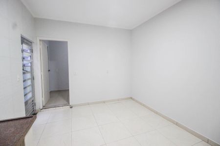 Casa à venda com 100m², 2 quartos e 1 vaga Casa à venda com 100m², 2 quartos e 1 vagaCozinha