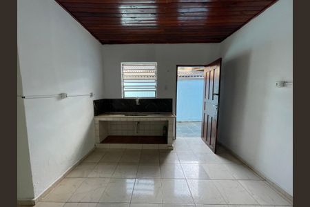 Cozinha de casa para alugar com 1 quarto, 50m² em Jaguaré, São Paulo