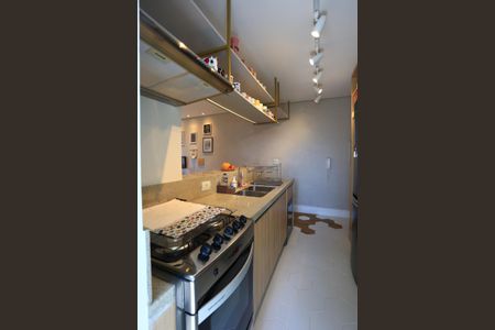 Apartamento à venda com 72m², 2 quartos e 2 vagas Apartamento à venda com 72m², 2 quartos e 2 vagasCozinha