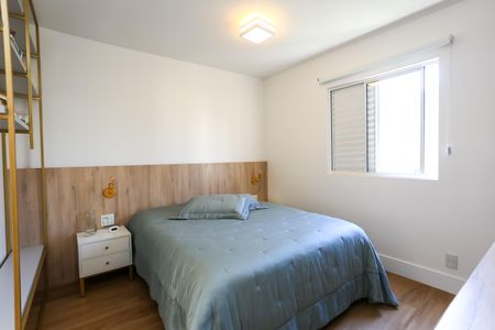 Apartamento à venda com 72m², 2 quartos e 2 vagas Apartamento à venda com 72m², 2 quartos e 2 vagasSuíte