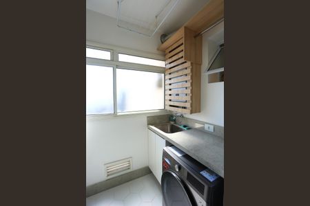 Apartamento à venda com 72m², 2 quartos e 2 vagas Apartamento à venda com 72m², 2 quartos e 2 vagasÁrea de Serviço