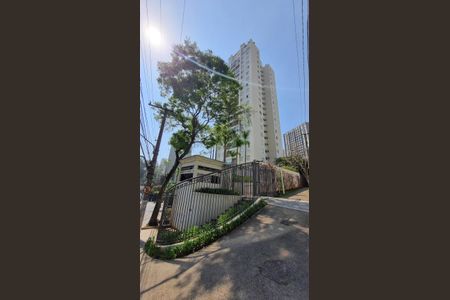 Apartamento à venda com 72m², 2 quartos e 2 vagas Apartamento à venda com 72m², 2 quartos e 2 vagasFachada