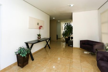 Apartamento à venda com 72m², 2 quartos e 2 vagas Apartamento à venda com 72m², 2 quartos e 2 vagasHall de entrada