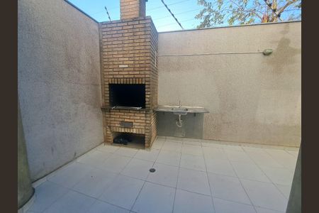 Apartamento para alugar com 50m², 2 quartos e 1 vaga Apartamento para alugar com 50m², 2 quartos e 1 vagaÁrea comum - Churrasqueira