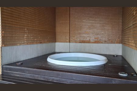 Apartamento à venda com 96m², 3 quartos e 2 vagas Apartamento à venda com 96m², 3 quartos e 2 vagasÁrea Comum