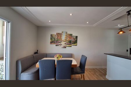 Apartamento à venda com 96m², 3 quartos e 2 vagas Apartamento à venda com 96m², 3 quartos e 2 vagasSala