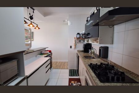 Apartamento à venda com 96m², 3 quartos e 2 vagas Apartamento à venda com 96m², 3 quartos e 2 vagasCozinha