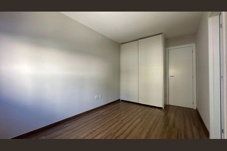 Apartamento à venda com 71m², 2 quartos e 2 vagas Apartamento à venda com 71m², 2 quartos e 2 vagasSuíte